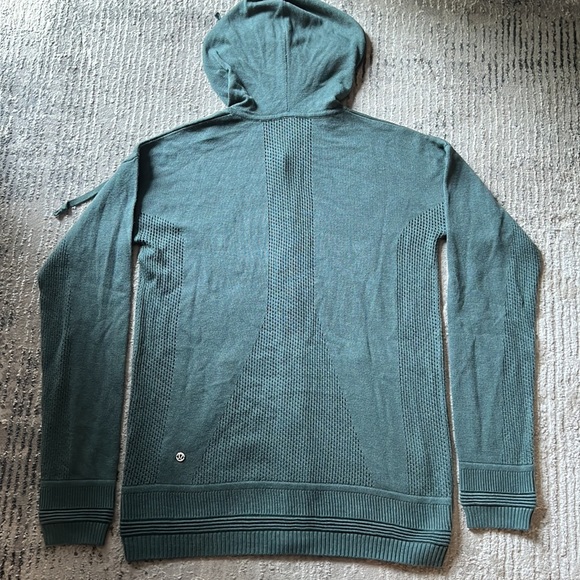 Lululemon Wake Up & Go Sweater - Picture 7 of 10